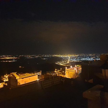 Mardin Tarihi Ulu Cami Yani, Tarihi Konak Exterior photo